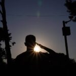 是熥不是通的头像-是但啦